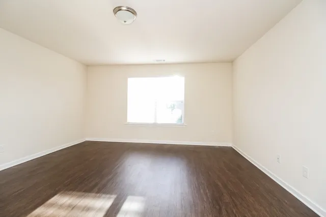 $2,040 | 2613 Stinger Drive, Columbia, TN 38401