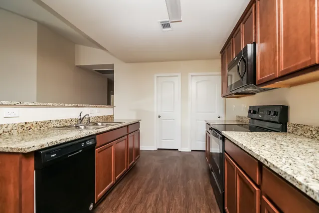 $2,040 | 2613 Stinger Drive, Columbia, TN 38401