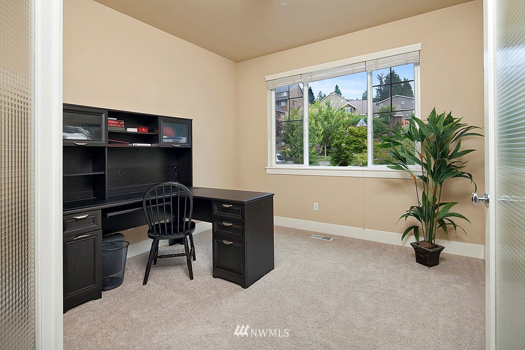 23120 35th Drive Southeast Bothell, WA 98021 - Photo 3 of 19