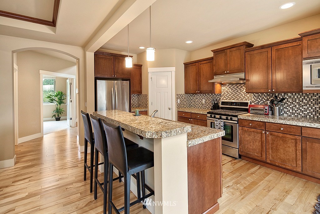 23120 35th Drive Southeast Bothell, WA 98021 - Photo 4 of 19