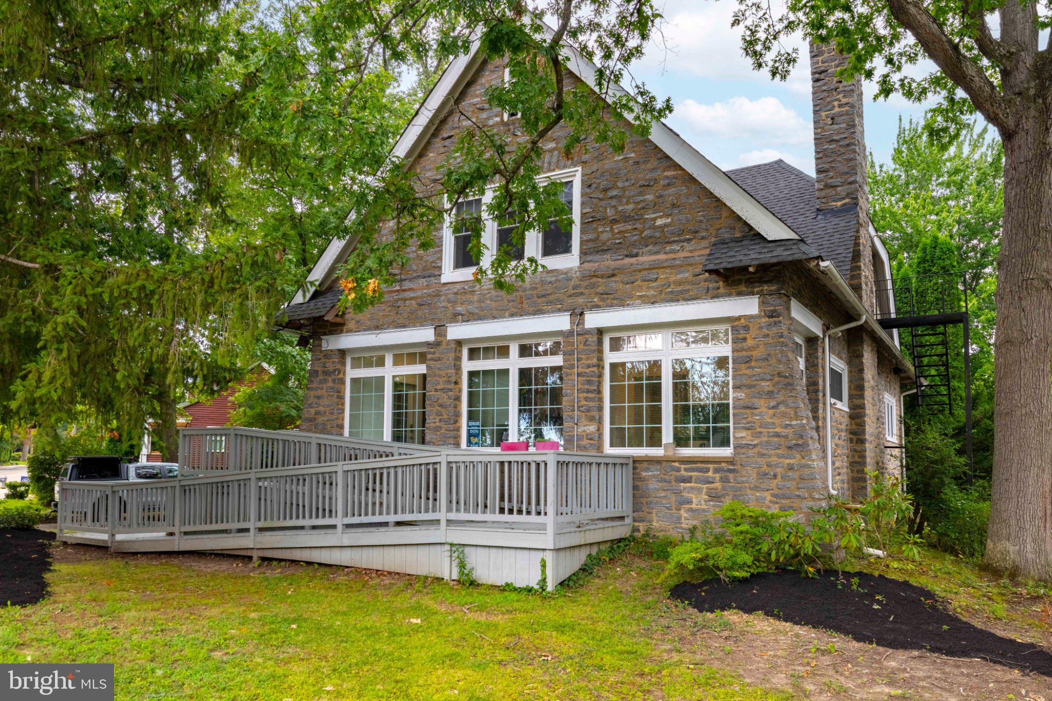 1564 Edge Hill Road Abington, PA 19001 - Photo 1 of 41 Gallery Image 1