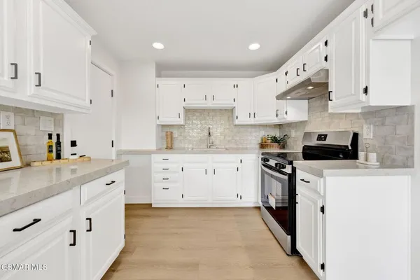 $2,295,000 | 1154 La Jolla Drive, Thousand Oaks, CA 91362