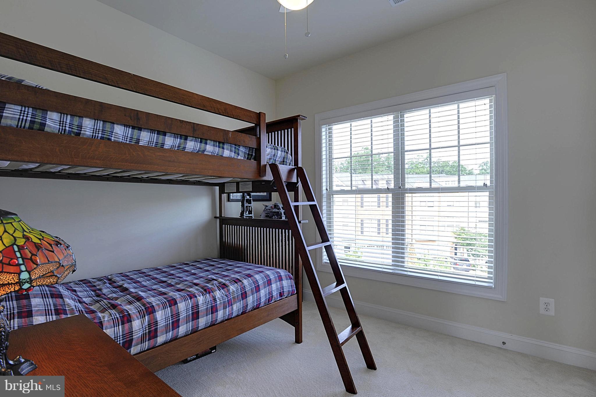 43346 Old Ryan Road Ashburn, VA 20148 - Photo 17 of 25 Bedroom 3 w/ceiling fan