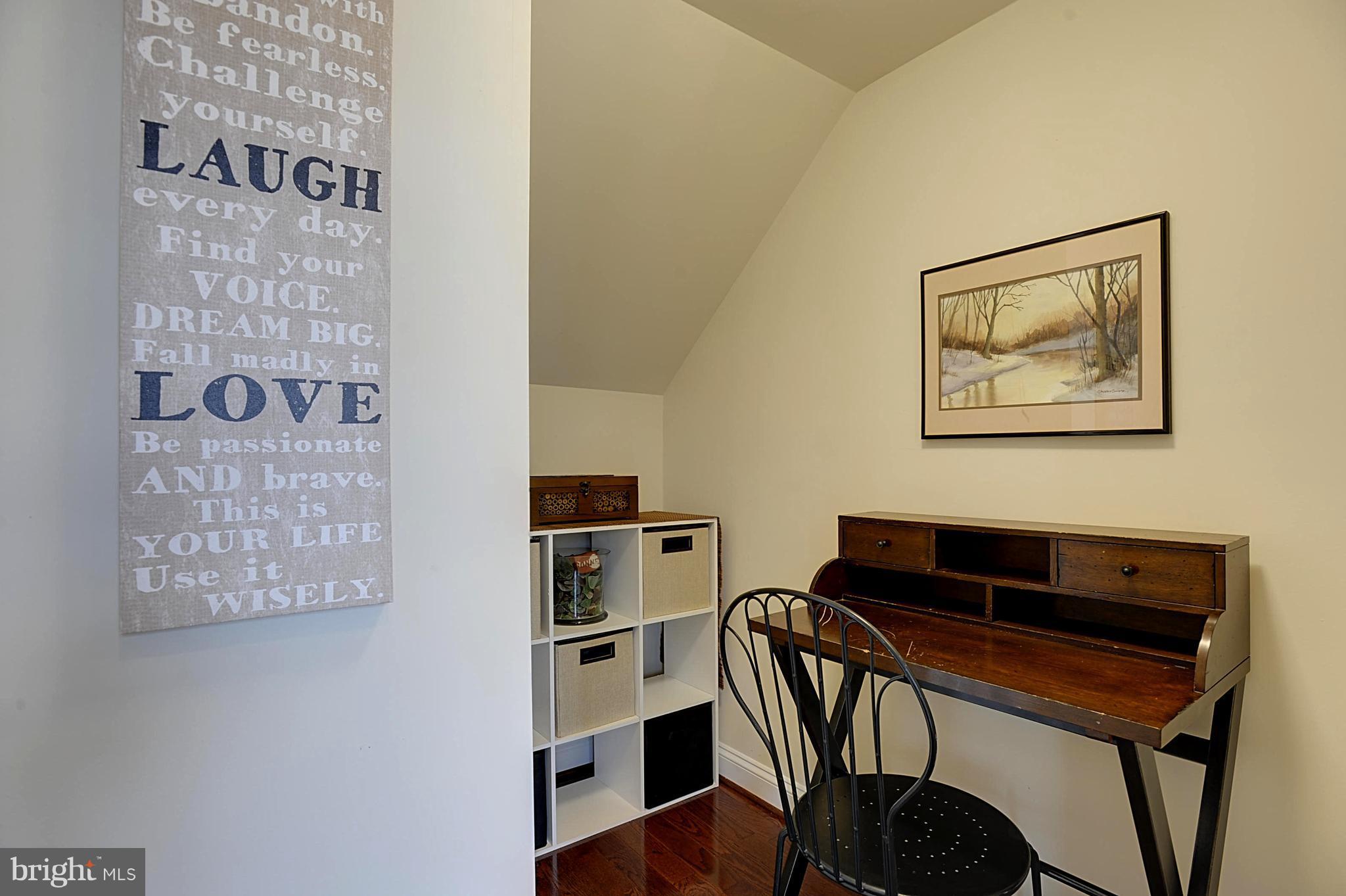 43346 Old Ryan Road Ashburn, VA 20148 - Photo 4 of 25 Nook under stairs...efficient use of space!