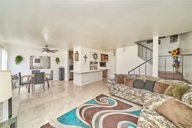 $425,000 | 4801 Jackson Street, Unit C, Riverside, CA 92503