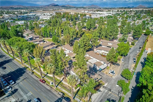 $425,000 | 4801 Jackson Street, Unit C, Riverside, CA 92503