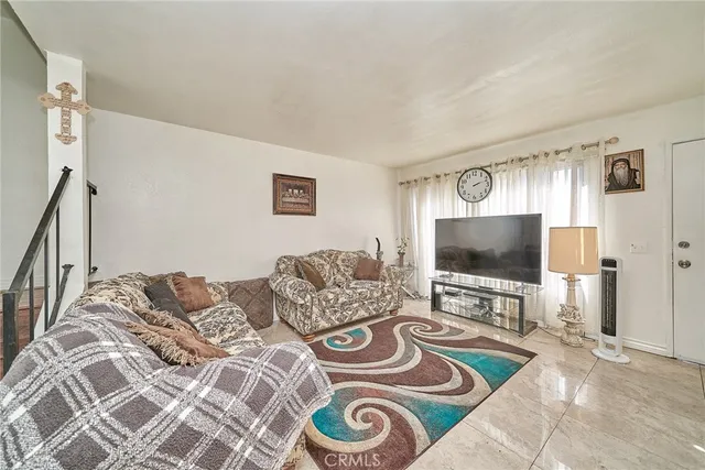 $425,000 | 4801 Jackson Street, Unit C, Riverside, CA 92503