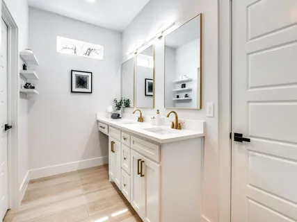 $499,900 | 1960 Toronto Street, Dallas, TX 75212