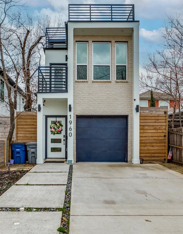 1960 Toronto Street Dallas, TX 75212 - Photo 2 of 26