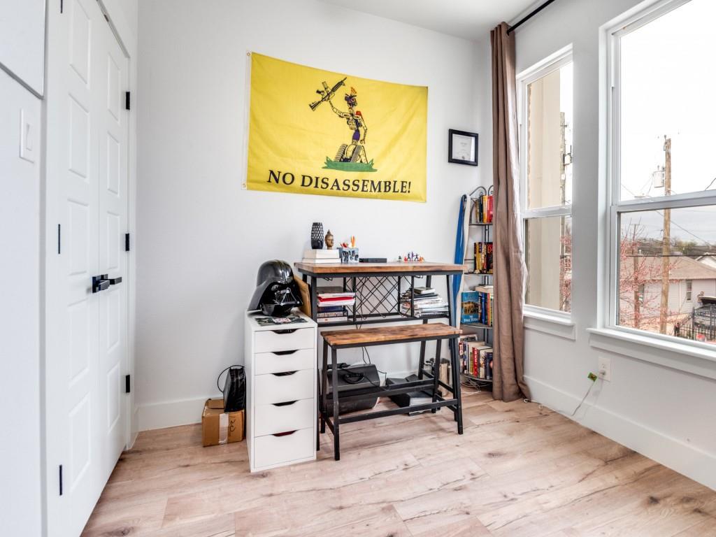 1960 Toronto Street Dallas, TX 75212 - Photo 21 of 26 Bedroom currently being used as an office.