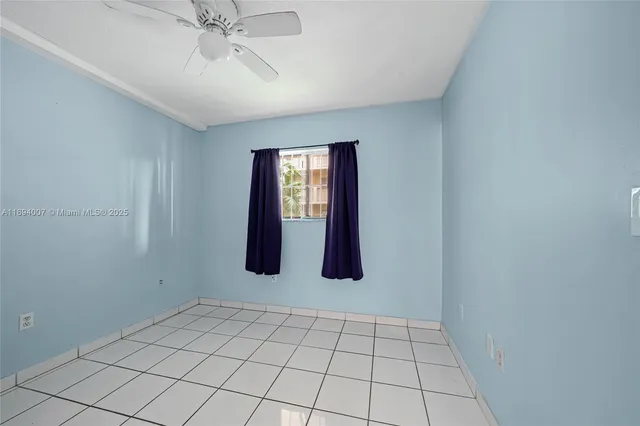 $1,975 | 5490 West 21st Court, Unit 112, Hialeah, FL 33016