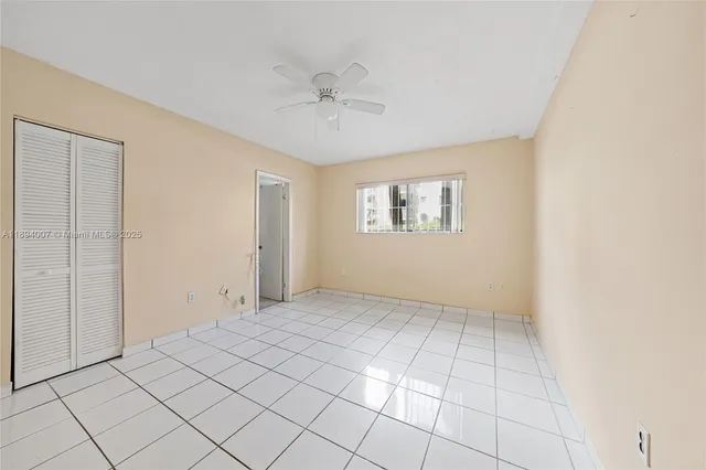 $1,975 | 5490 West 21st Court, Unit 112, Hialeah, FL 33016