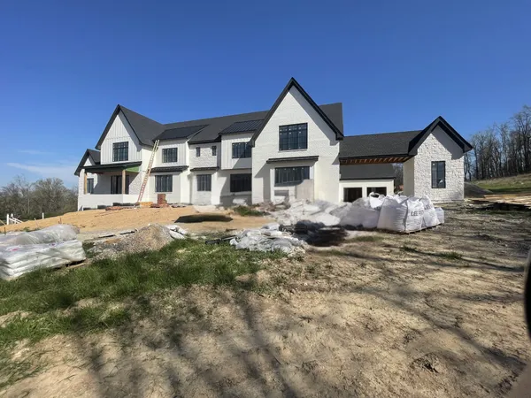 $6,750,000 | 1948 Silver Fox Road, Thompson's Station, TN 37179