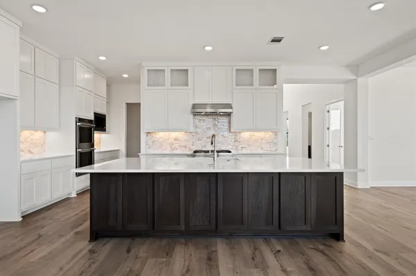 $1,049,900 | 2004 Crimson Sunset Drive, Georgetown, TX 78628