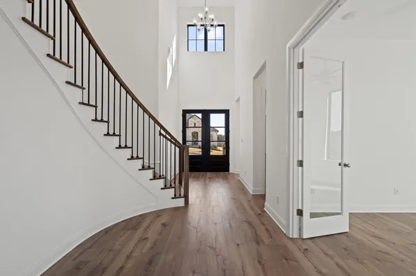 $1,049,900 | 2004 Crimson Sunset Drive, Georgetown, TX 78628