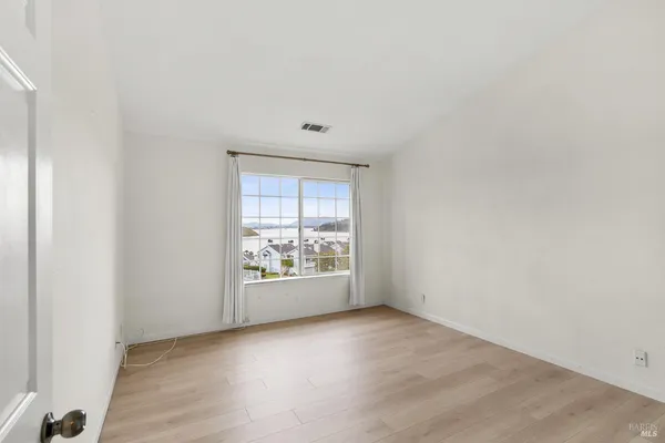 $549,000 | 401 Stinson Street, Unit 4, Vallejo, CA 94591