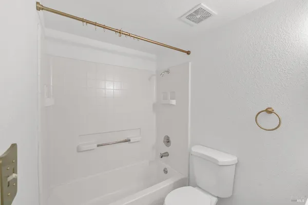 $549,000 | 401 Stinson Street, Unit 4, Vallejo, CA 94591