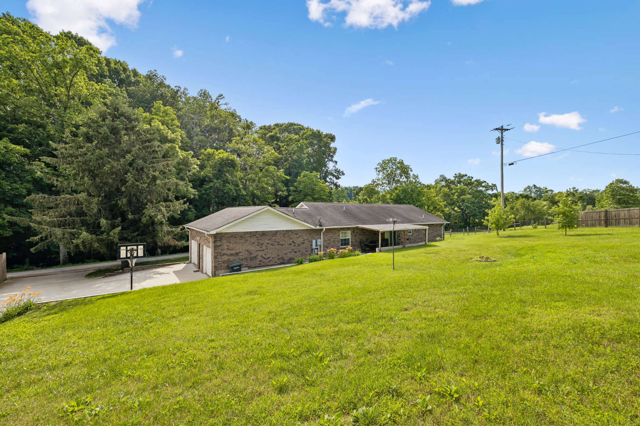 698 Tooley Branch Road Westmoreland, TN 37186 - Photo 5 of 44