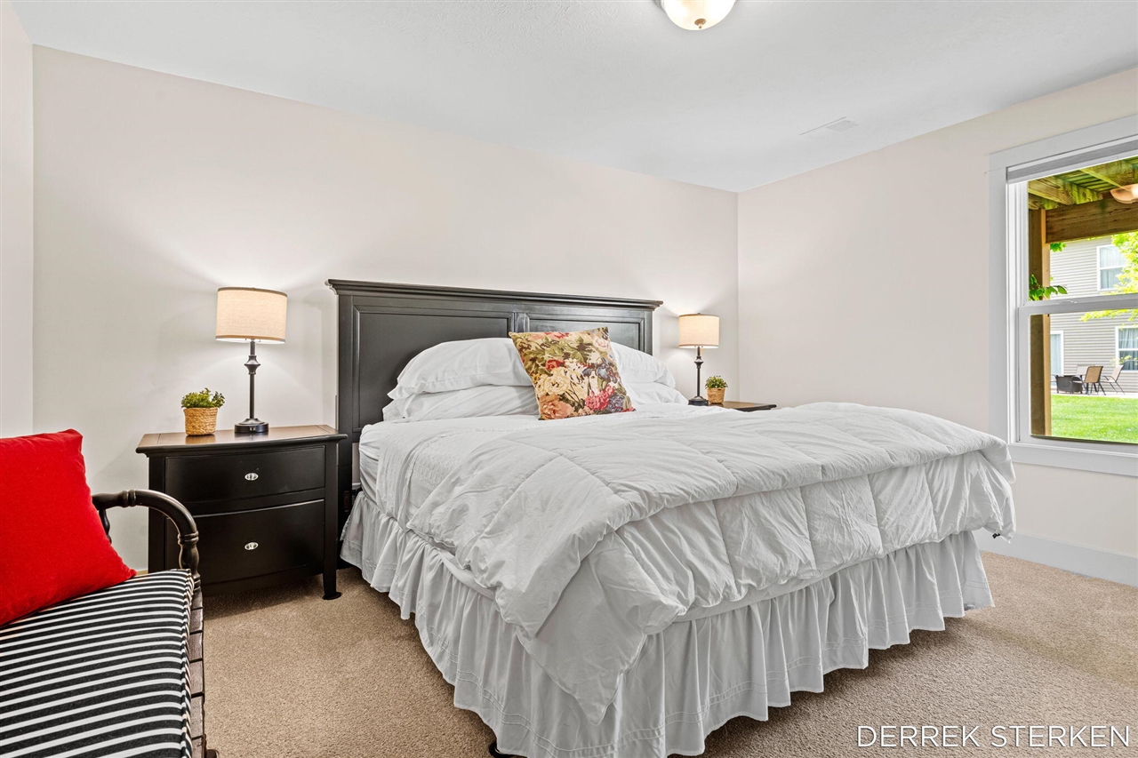 2983 Raspberry Lane Holland, MI 49424 - Photo 25 of 41