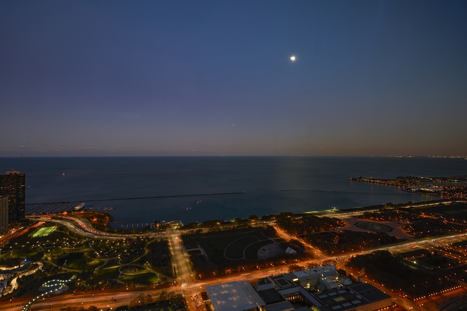 60 East Monroe Street, Unit 6801 Chicago, IL 60603 - Photo 25 of 35