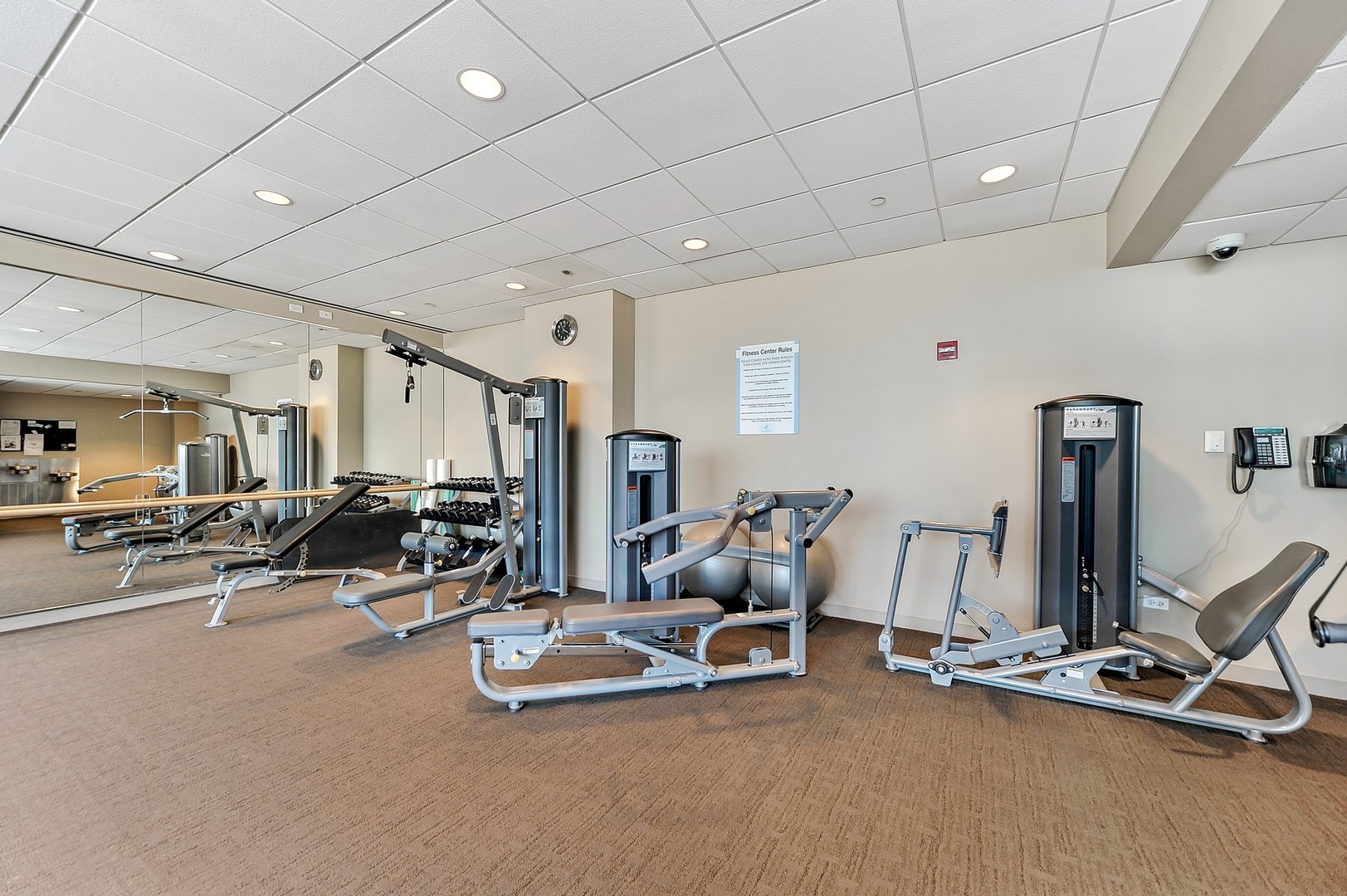 60 East Monroe Street, Unit 6801 Chicago, IL 60603 - Photo 33 of 35