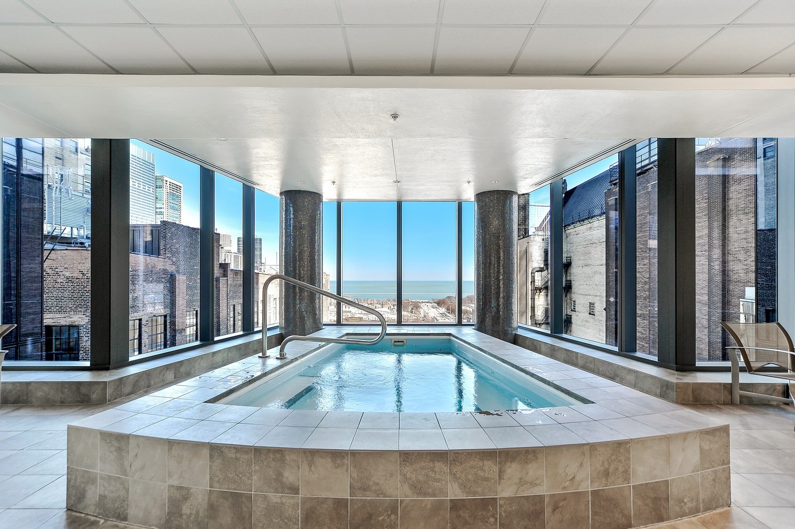 60 East Monroe Street, Unit 6801 Chicago, IL 60603 - Photo 34 of 35