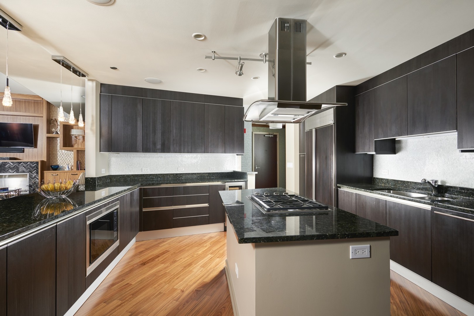 60 East Monroe Street, Unit 6801 Chicago, IL 60603 - Photo 10 of 35