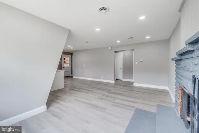 $3,500 | 1206 Riverview Lane, Woodbridge, VA 22192