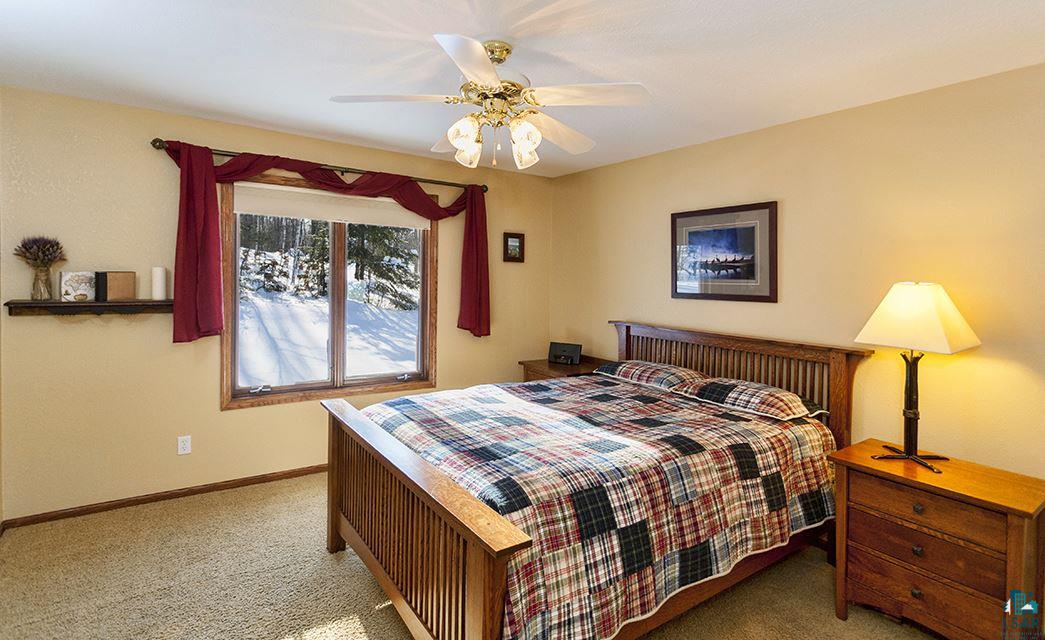 2002 MacFarlane Road Duluth, MN 55811 - Photo 10 of 24