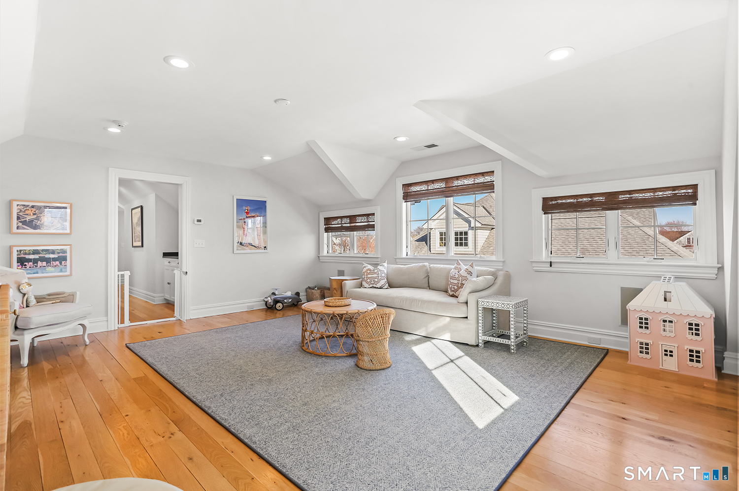 550 Penfield Road Fairfield, CT 06824 - Photo 28 of 44