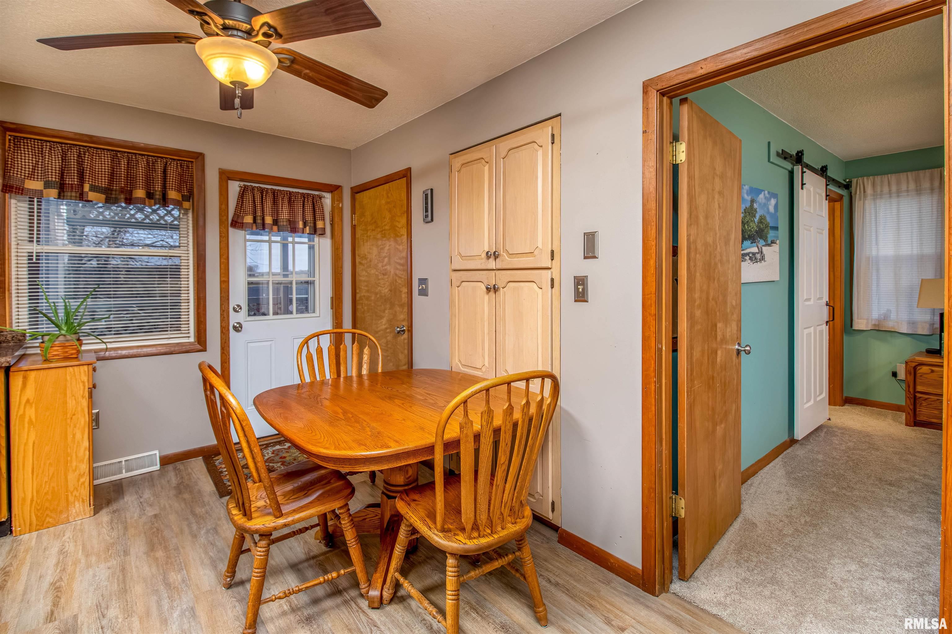 812 Hacker Street Buffalo, IA 52728 - Photo 11 of 22 Gallery Image 11