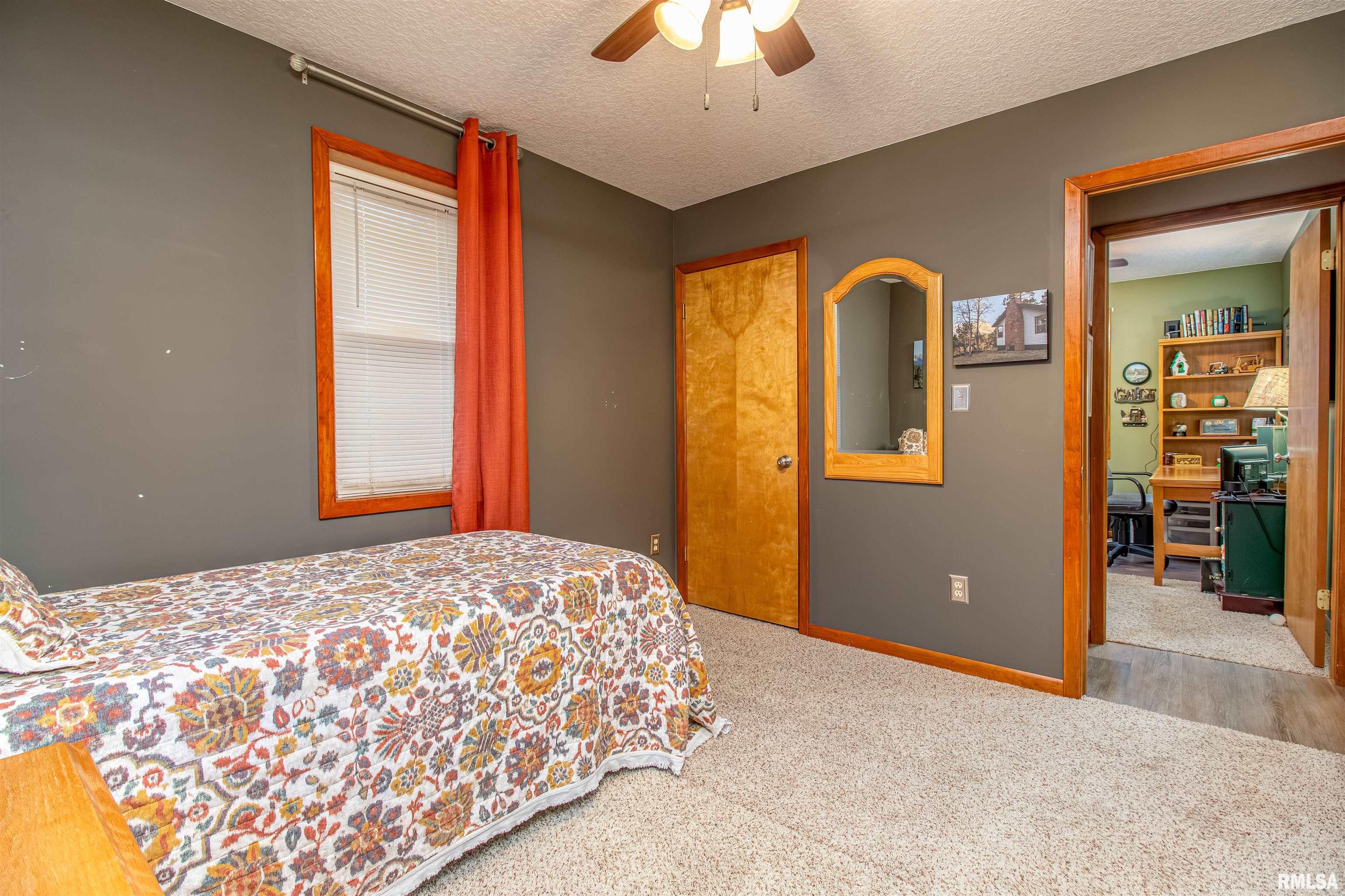 812 Hacker Street Buffalo, IA 52728 - Photo 20 of 22 Gallery Image 20