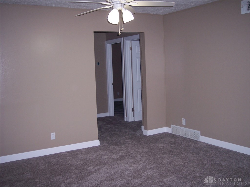 330 Spinning Road Riverside, OH 45431 - Photo 10 of 28 to the bed room