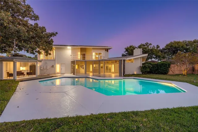 $1,595,000 | 8922 Bay Cove Court, Orlando, FL 32819