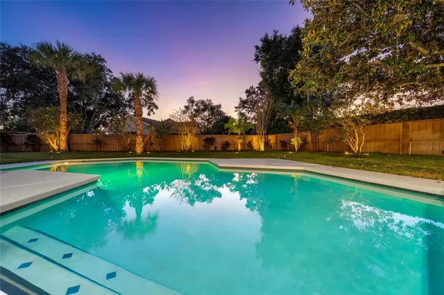 $1,595,000 | 8922 Bay Cove Court, Orlando, FL 32819