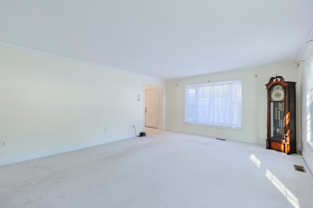 17 Quisset Brook Road, Unit 17 Milton, MA 02186 - Photo 24 of 40 Gallery Image 24