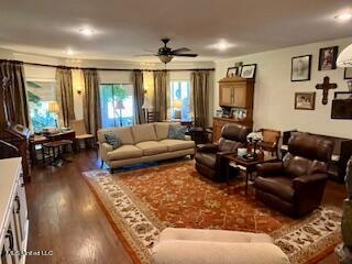 49 Jill Road Senatobia, MS 38668 - Photo 4 of 24 49 JILL ROAD, SENATOBIA, MS