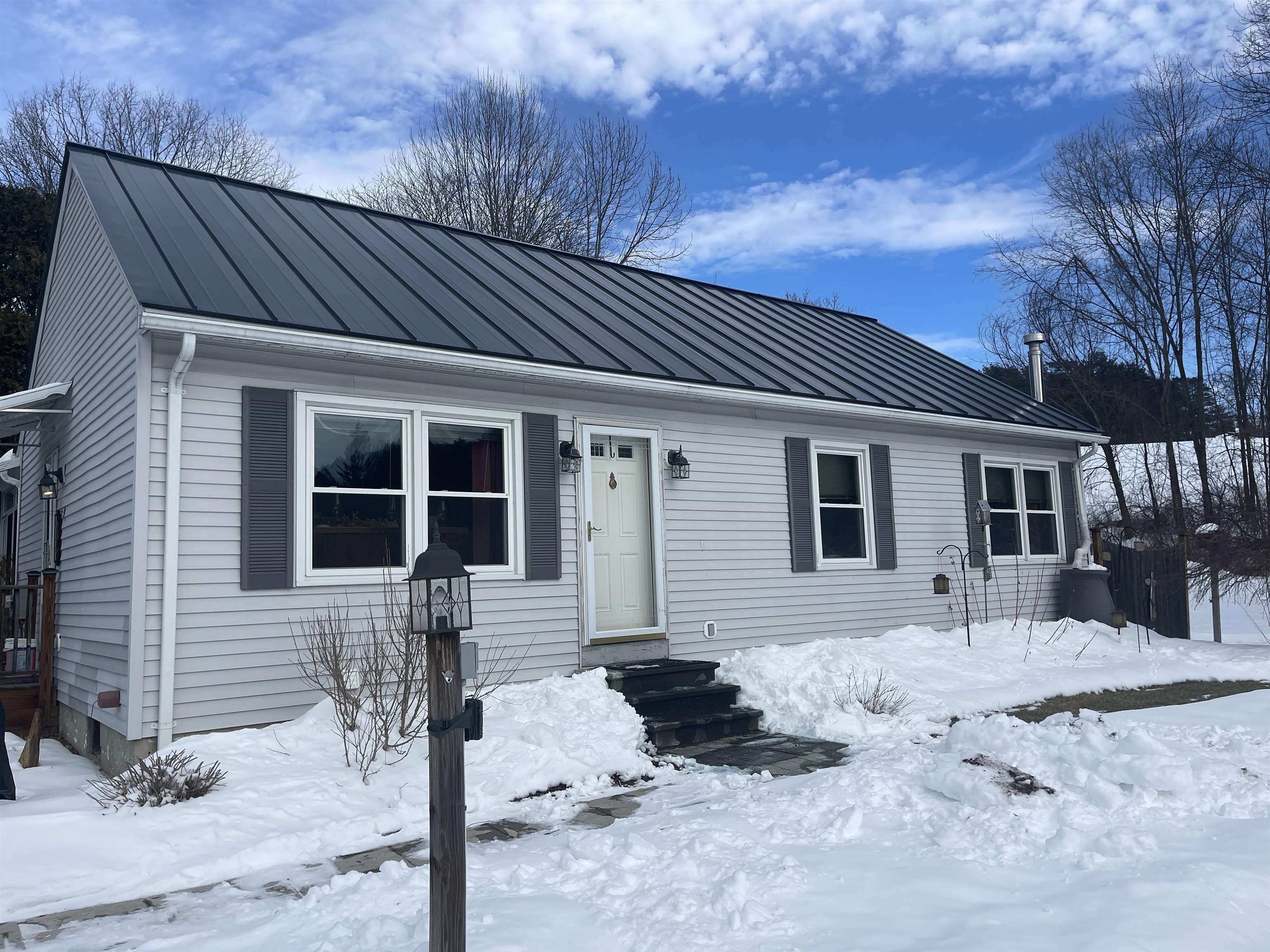 127 Truell Road Hartford, VT 05001 - Photo 19 of 24 Gallery Image 19