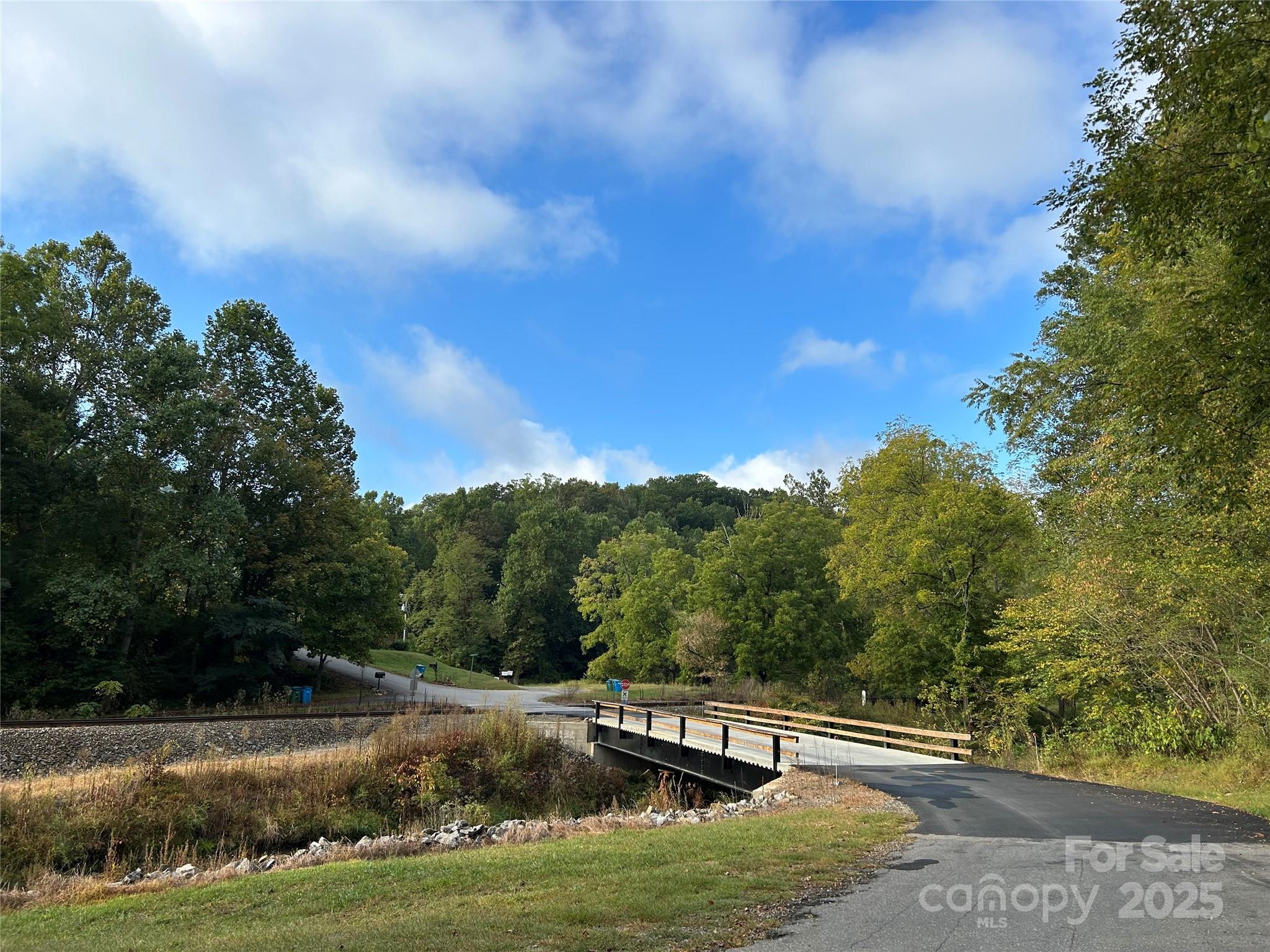 100 South Lindon Cove Road, Unit 35 36 Candler, NC 28715 - Photo 12 of 16