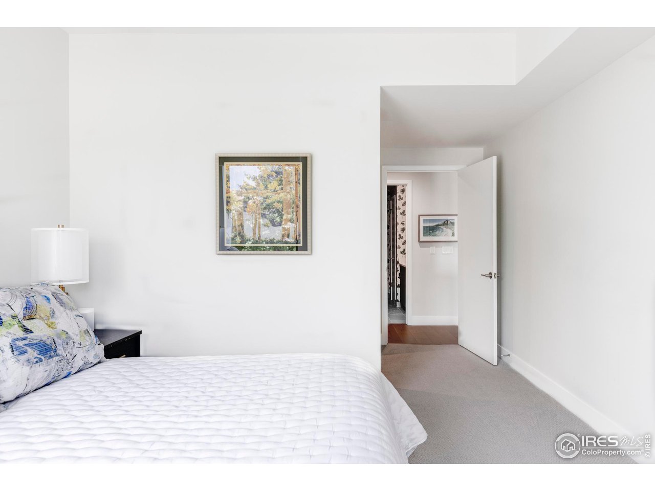 2718 Pine Street, Unit 202 Boulder, CO 80302 - Photo 25 of 33 Secondary bedroom