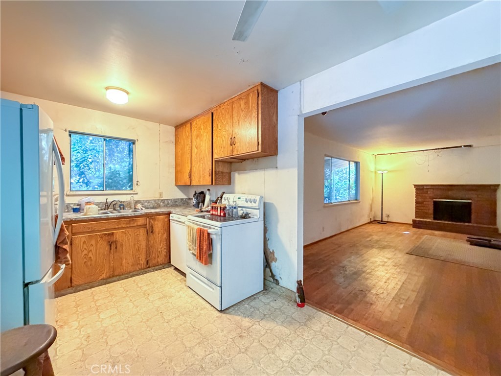 1967 Humboldt Road Chico, CA 95928 - Photo 5 of 25