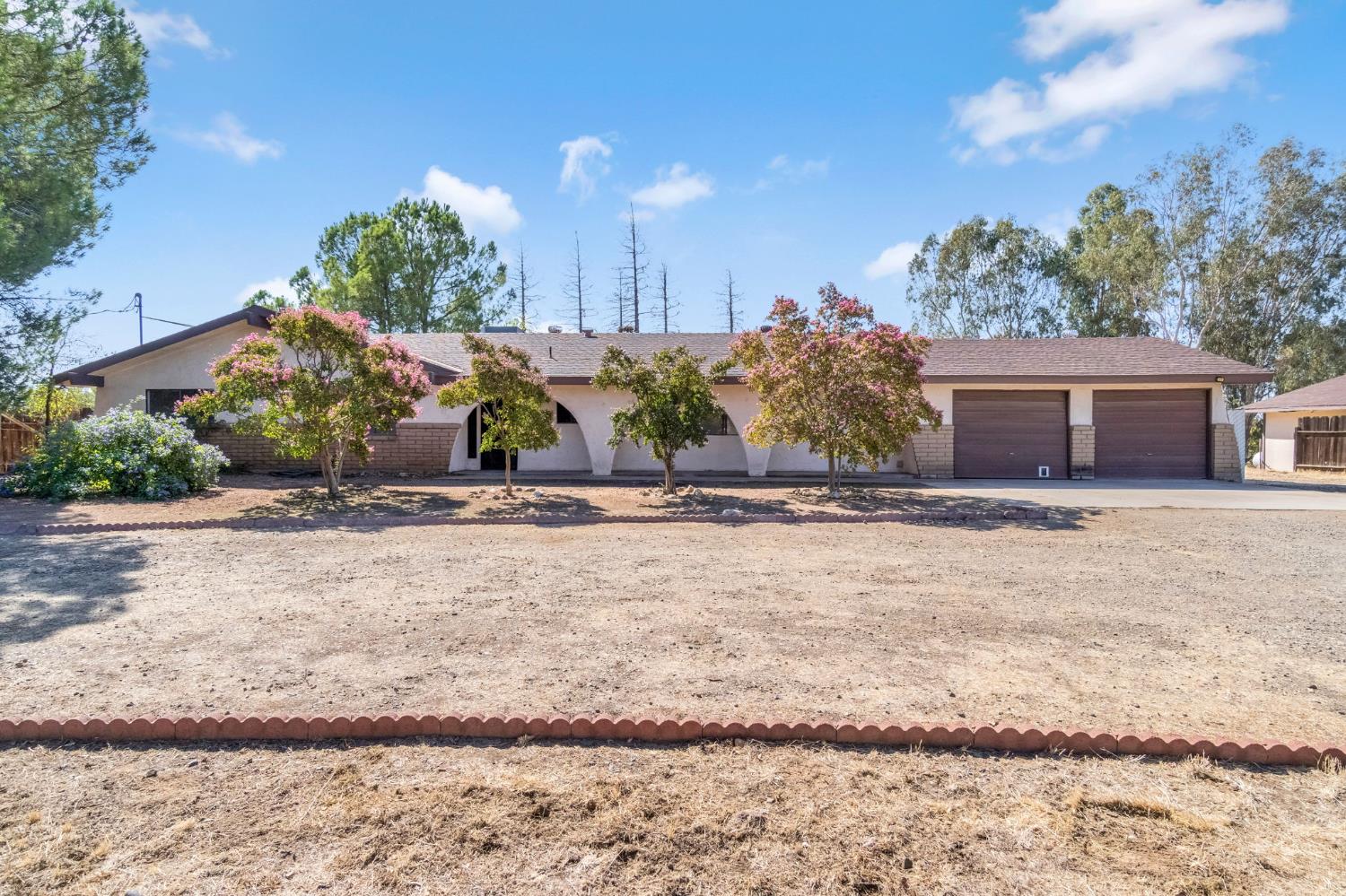 41210 Ave 14 1/2 Madera, CA 93636 - Photo 1 of 42