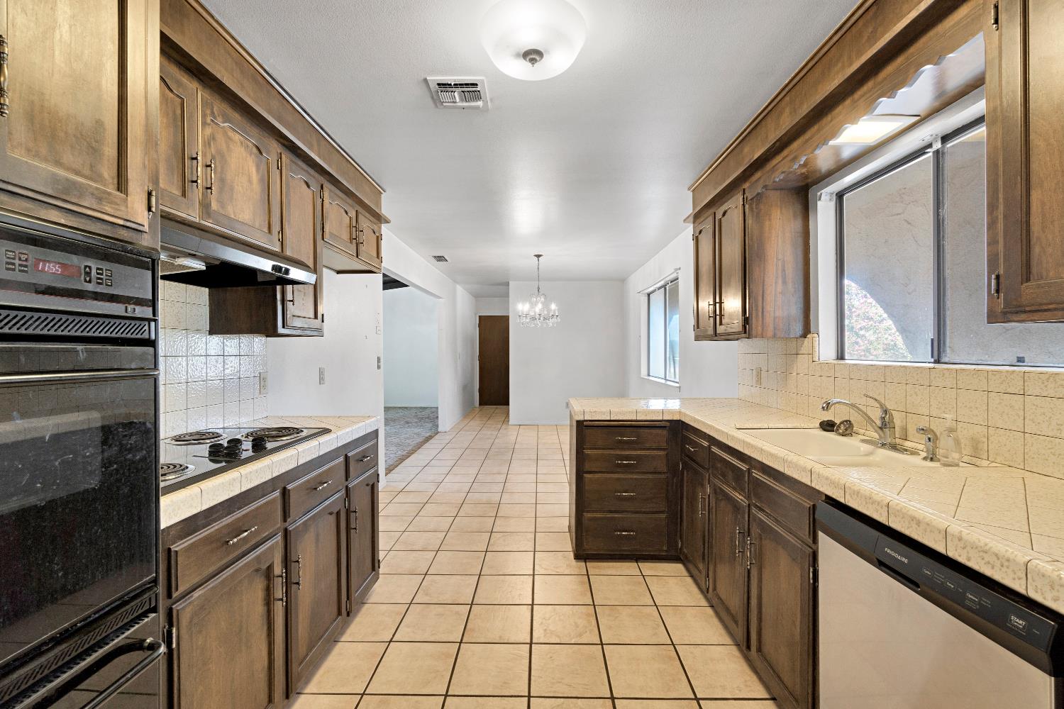 41210 Ave 14 1/2 Madera, CA 93636 - Photo 40 of 42