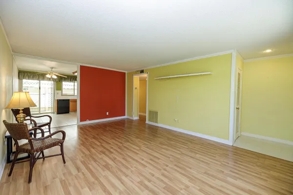 $228,000 | 617 West Granger Avenue, Unit 48, Modesto, CA 95350