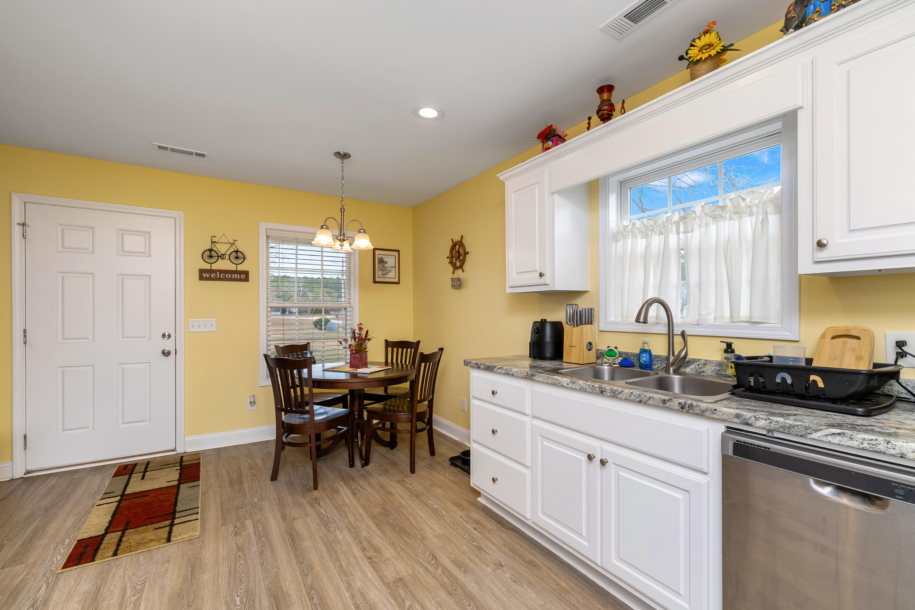 1824 Camp Shelor Road Manning, SC 29102 - Photo 11 of 44 36