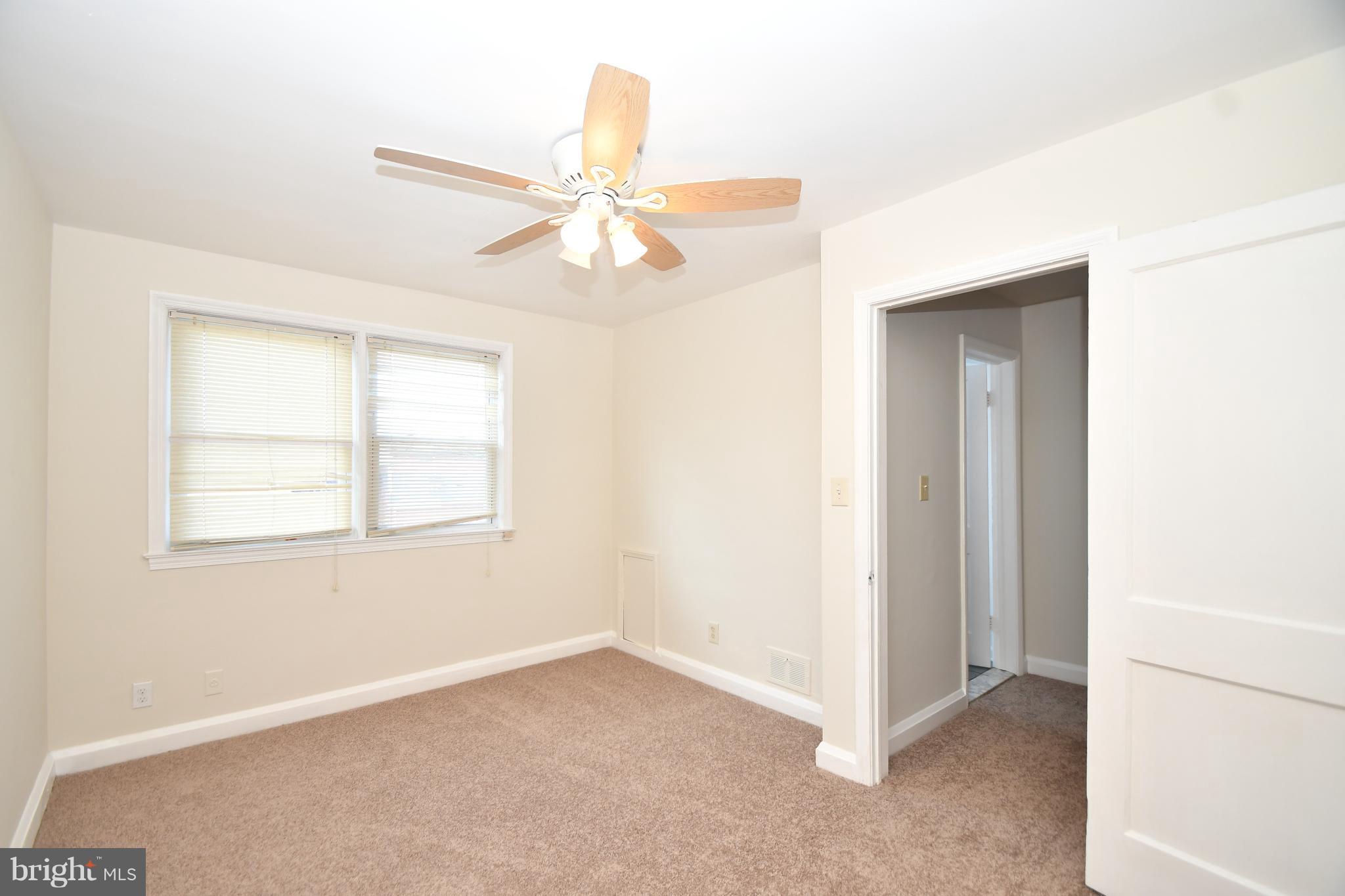 17 South Hawthorne Road Baltimore, MD 21220 - Photo 16 of 30 Dining Room