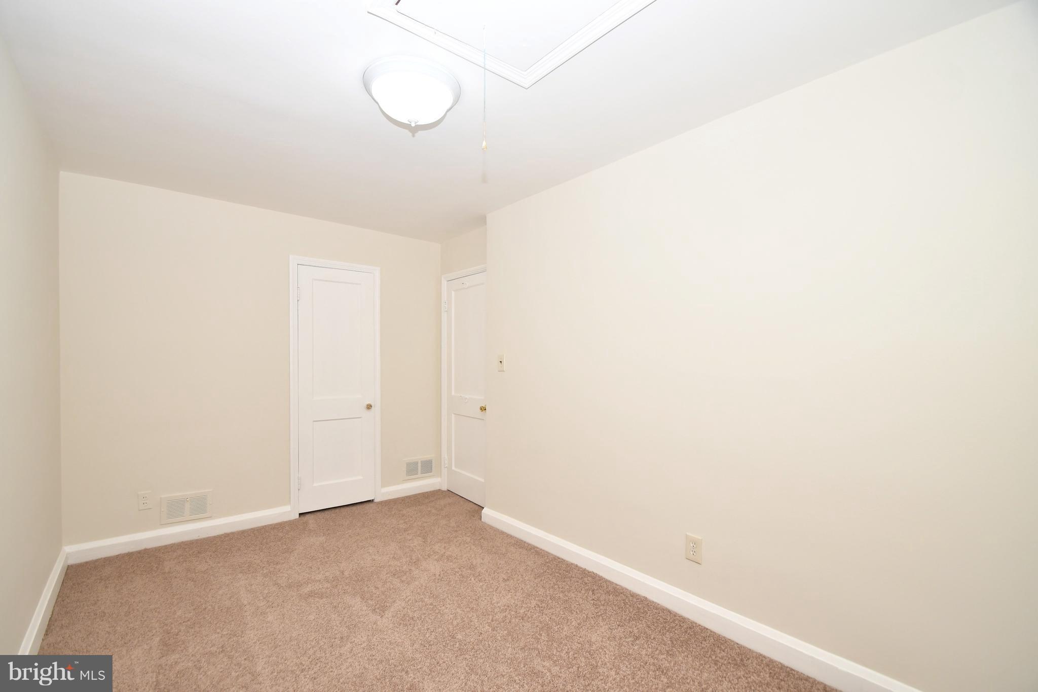17 South Hawthorne Road Baltimore, MD 21220 - Photo 21 of 30 Bedroom