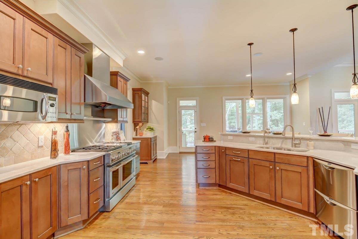 1516 Consett Court Raleigh, NC 27613 - Photo 7 of 25
