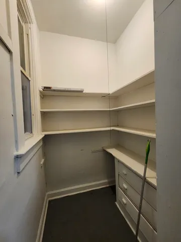 $1,300 | 3019 East 80th Street, Unit 1, Chicago, IL 60617