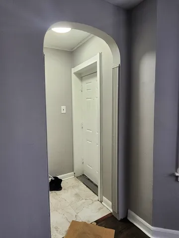 $1,300 | 3019 East 80th Street, Unit 1, Chicago, IL 60617